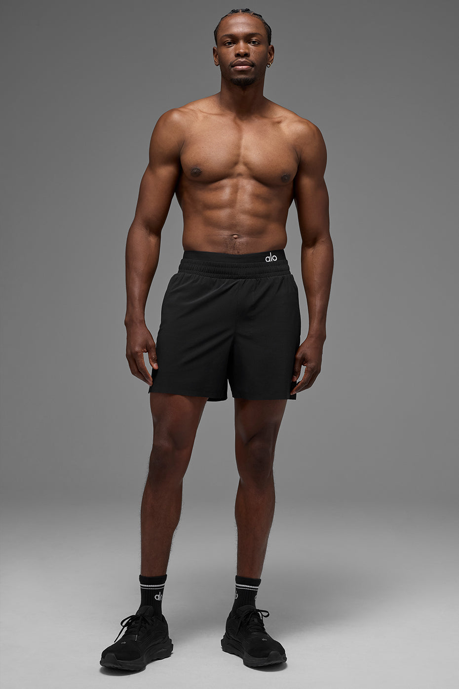 5" Traction Running Short - Black