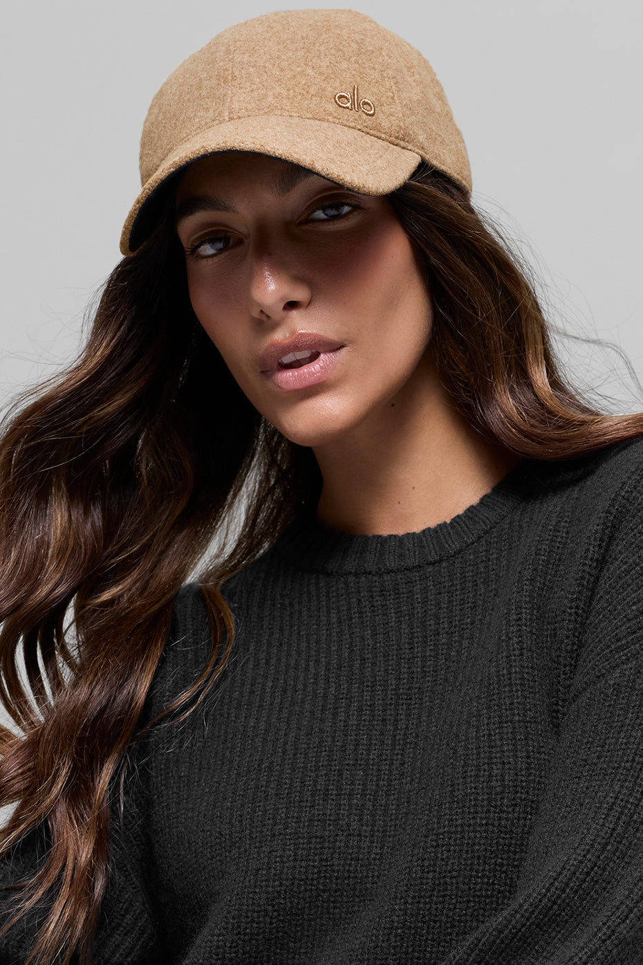 Prestige Off-Duty Cap - Toasted Almond