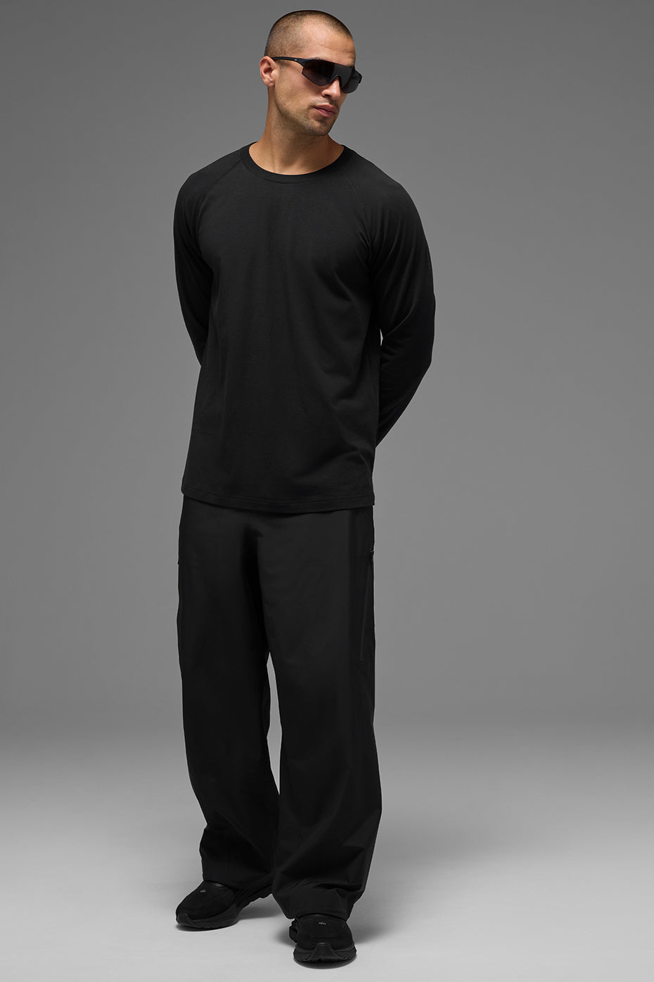 ALO Vapor Crewneck Long Sleeve - Black