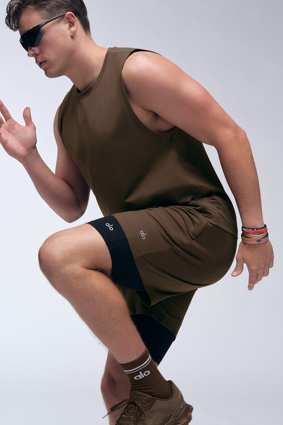 Conquer React 2-In-1 Performance Short - Espresso/Black